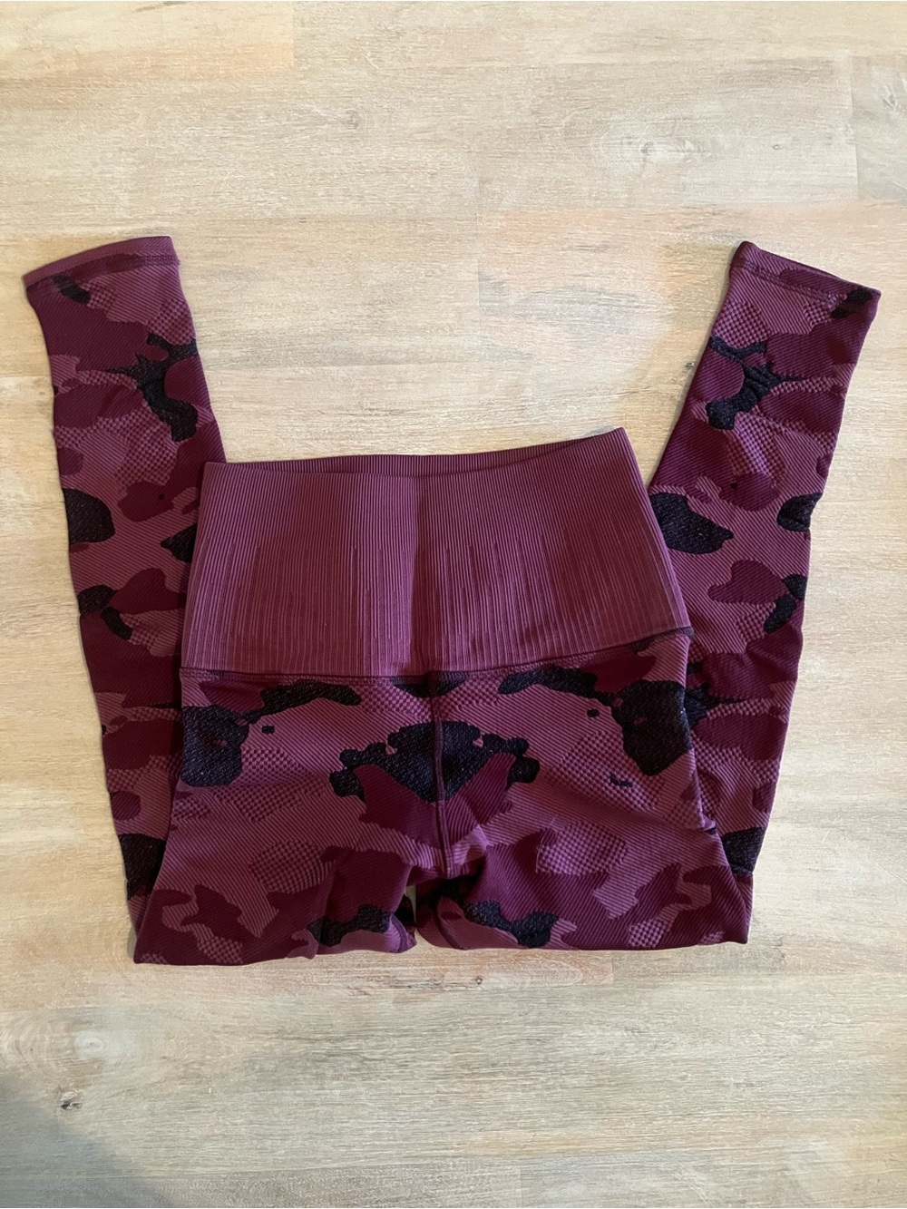 avocado Magenta Camo Leggings